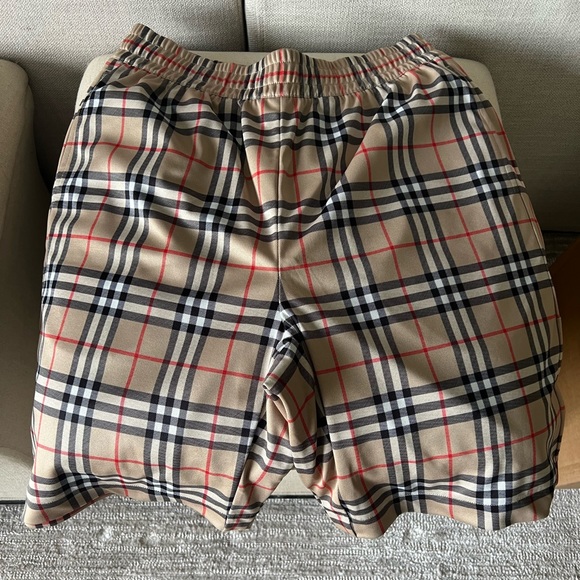 Burberry shorts Debson